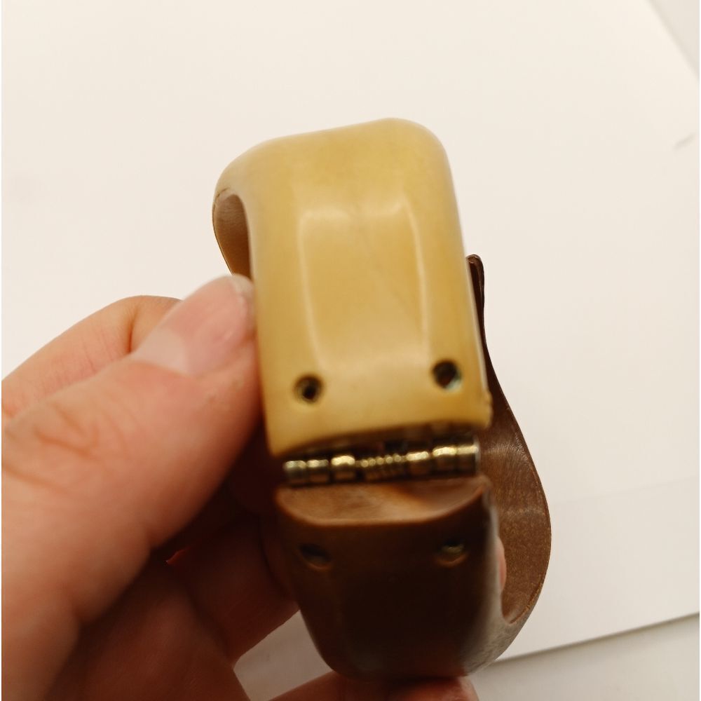 Two tone hinged bracelet - Picture 7 of 10